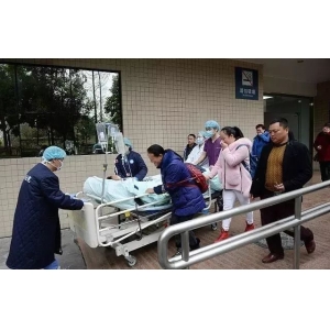 劝告中老年人：这3种食物不“忌嘴”，拖成“脑梗”倒霉的是自己