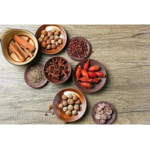 高鹏说药材：新疆中药材产业还有很长一段路要走